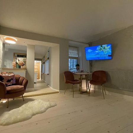Cute Apartment For Young Travellers Riga Exterior foto